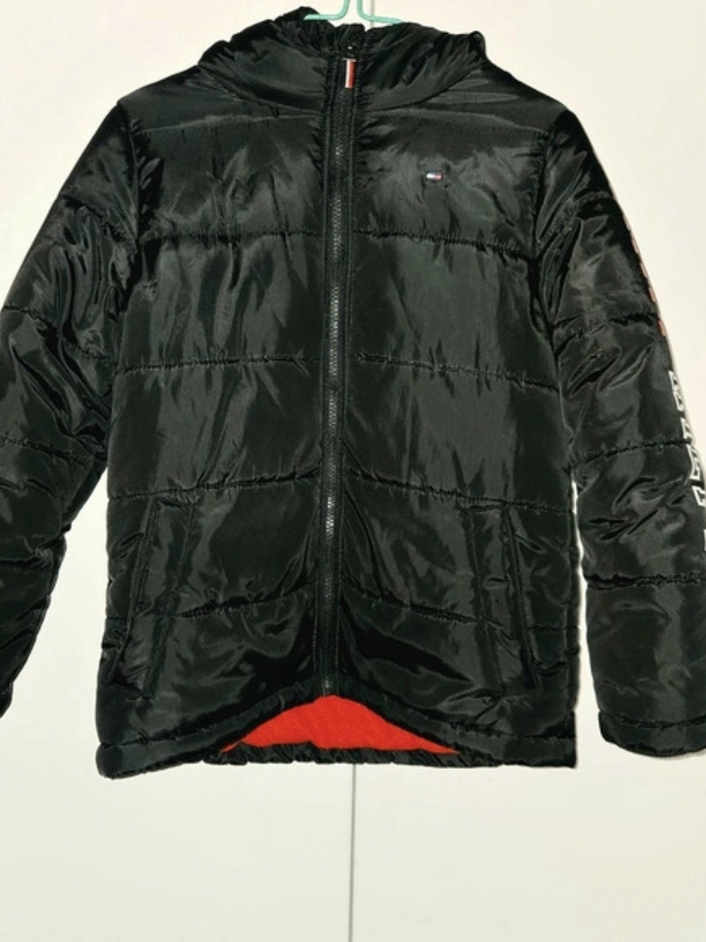 Tommy Hilfiger Big Boys' Sleeve Logo Full Zip Puffer Jacket Black & Red Puffer